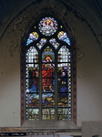67986 Interieur van de St.-Martinuskerk (Oudegracht 401) te Utrecht: afbeelding van het vierde glas-in-loodraam in de ...